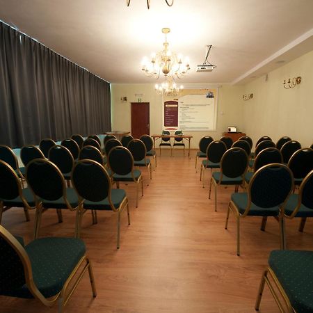 Brojan Otel Jaworzno İş olanakları fotoğraf