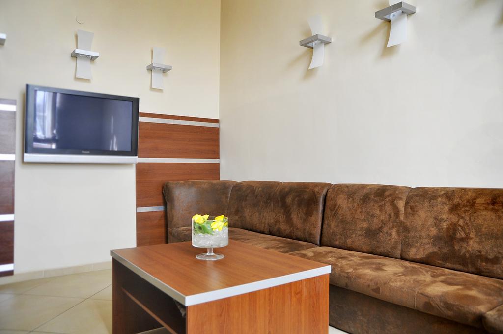 Brojan Otel Jaworzno Dış mekan fotoğraf