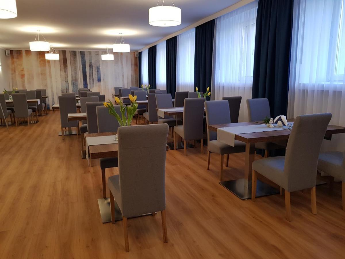 Brojan Otel Jaworzno Dış mekan fotoğraf